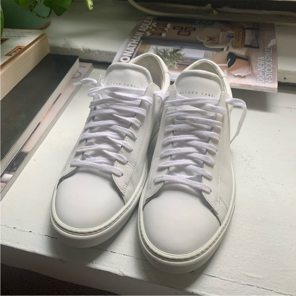 Oliver Cabell white low top leather sneakers size 40 (9-9,5 US)